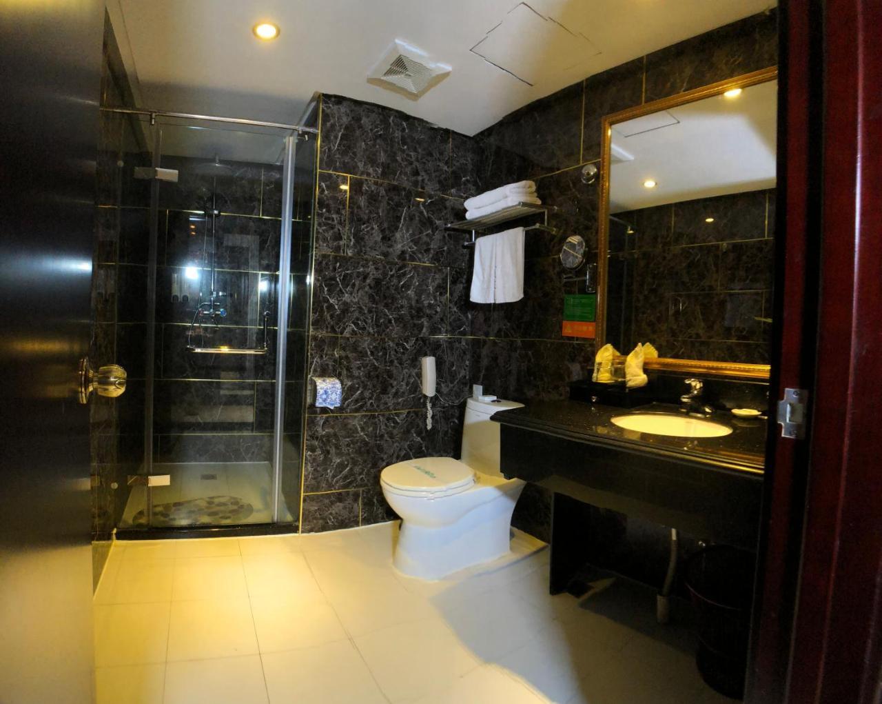 Peace International Hotel Shangrao Exterior photo