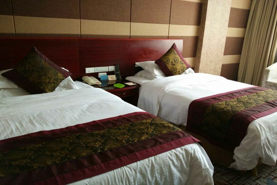 Peace International Hotel Shangrao Exterior photo